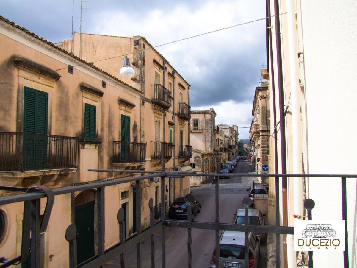 Ducezio Rooms Noto Exterior photo